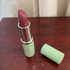 Clinique different grape Lipstick